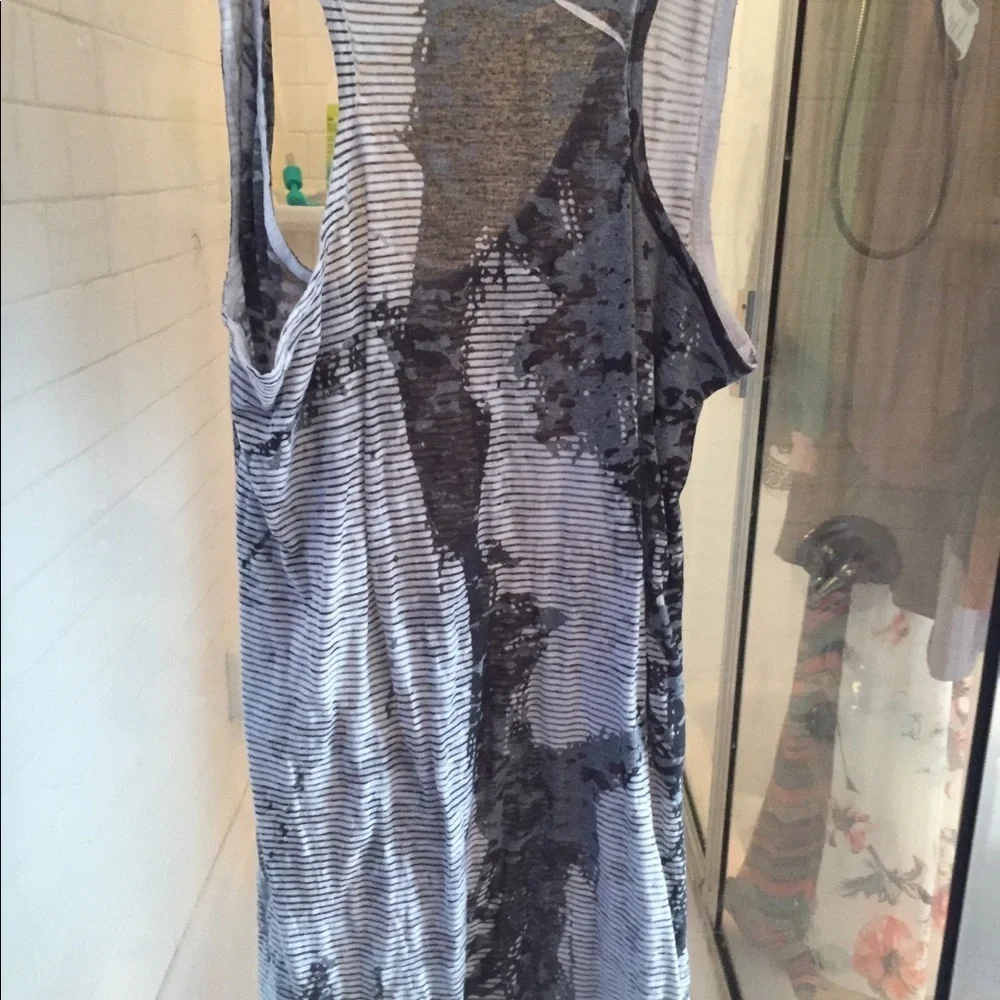 Tank top - Picture 4 of 4